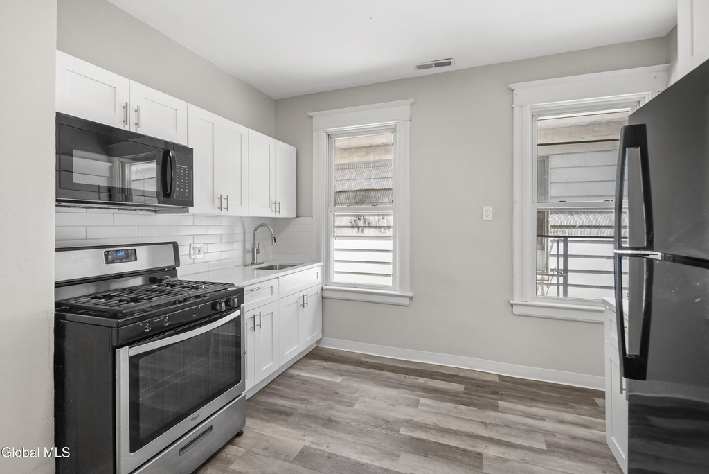 216 Delaware Avenue - Photo 13