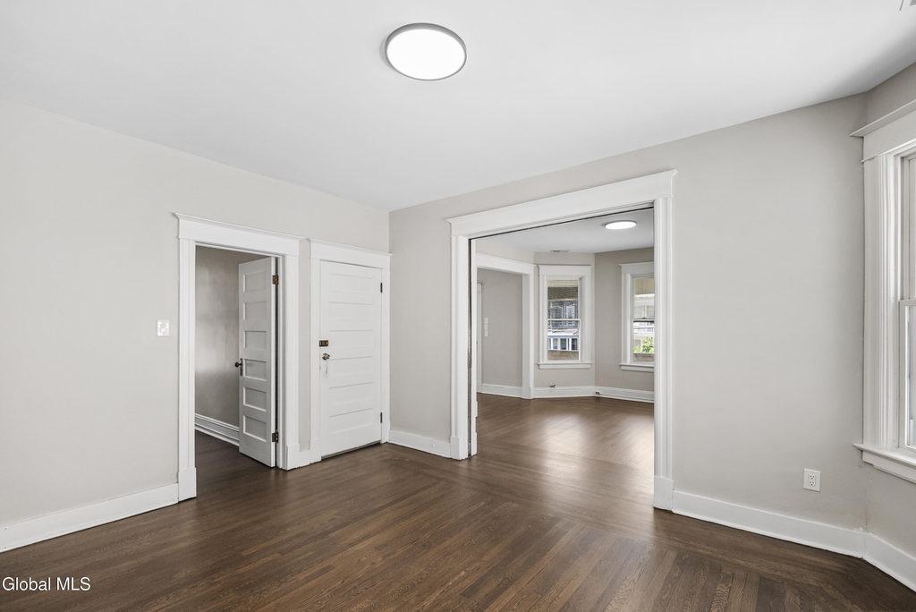216 Delaware Avenue - Photo 10