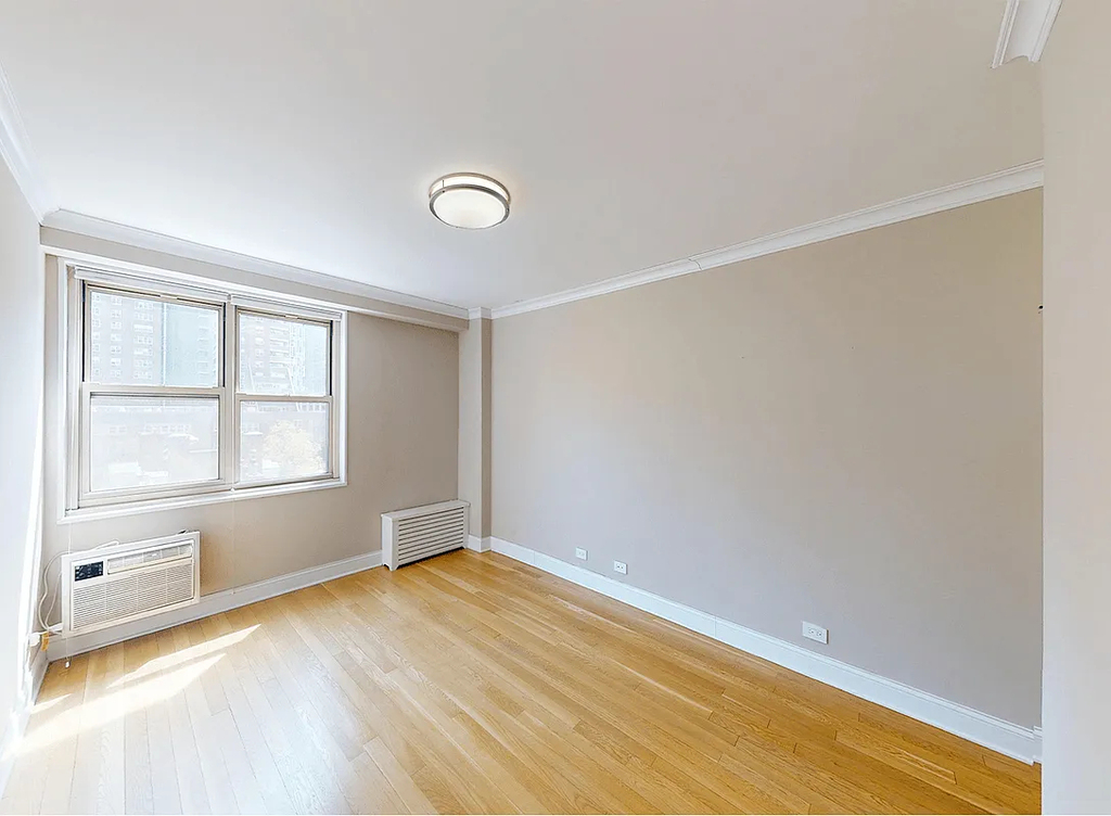 Harrison Street - Photo 1