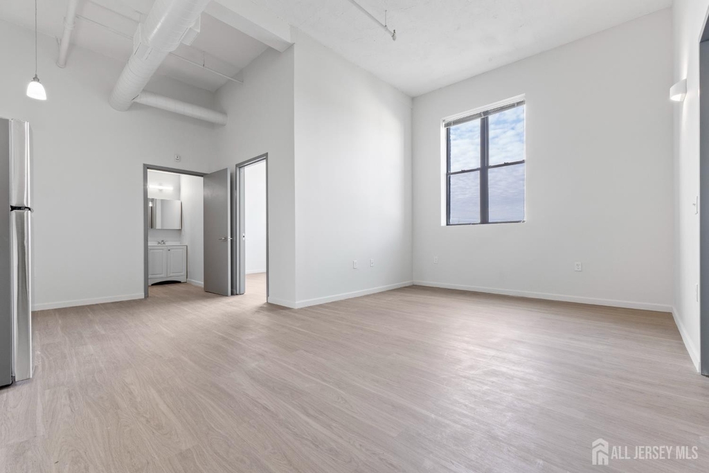 226 New Brunswick Avenue - Photo 6