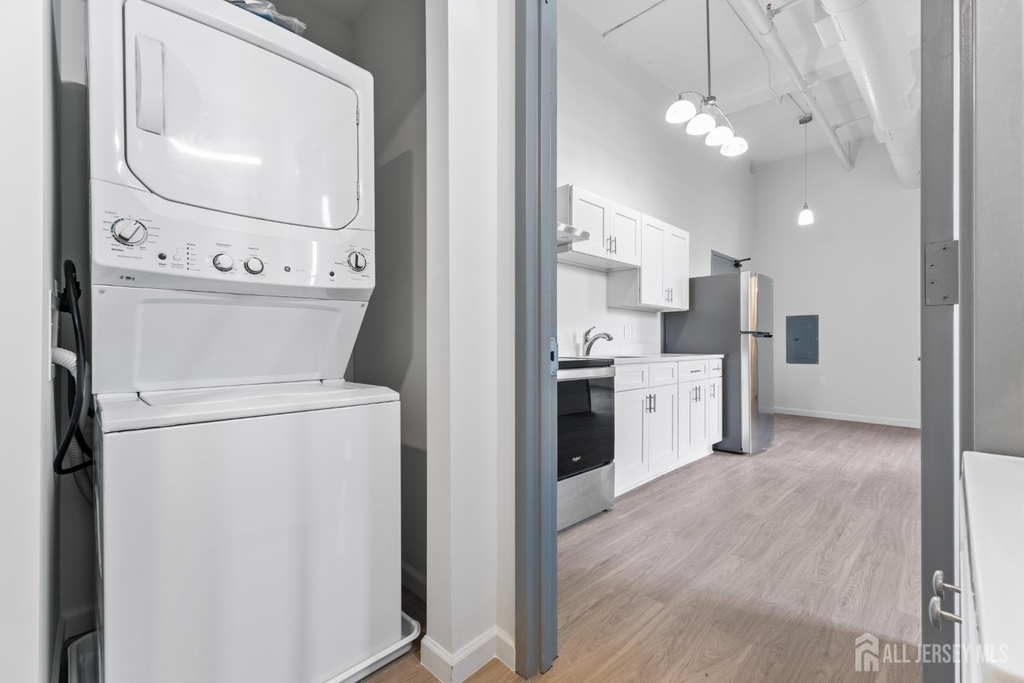 226 New Brunswick Avenue - Photo 11