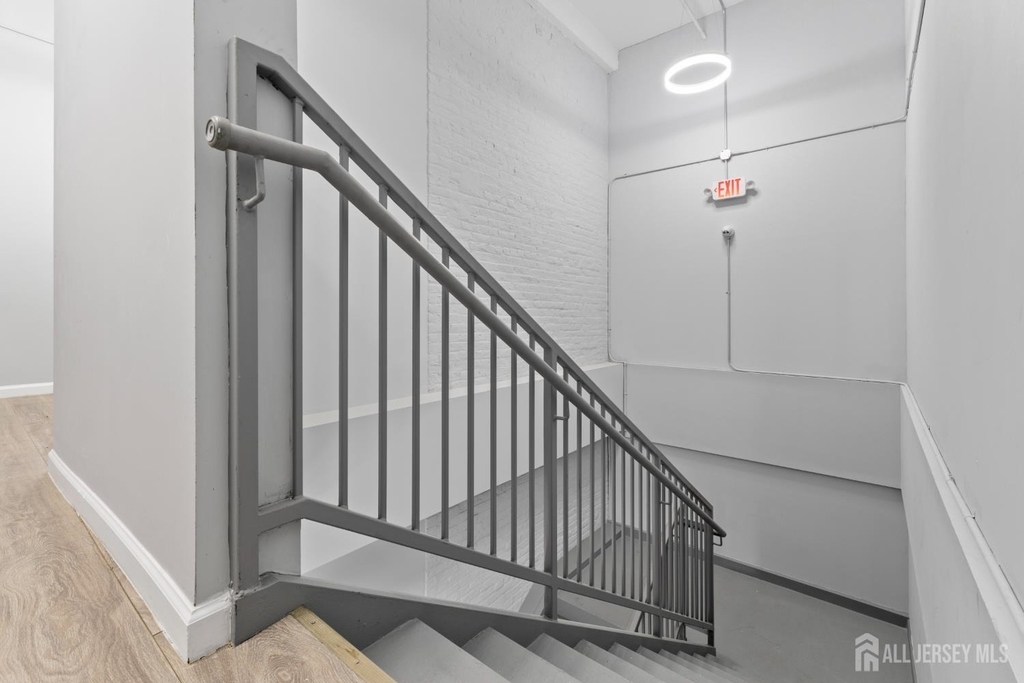 226 New Brunswick Avenue - Photo 12