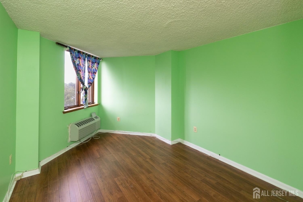 30 S Adelaide Avenue - Photo 17