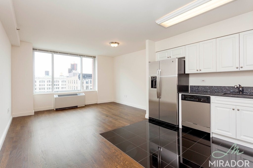60 W 23rd Street - Photo 0