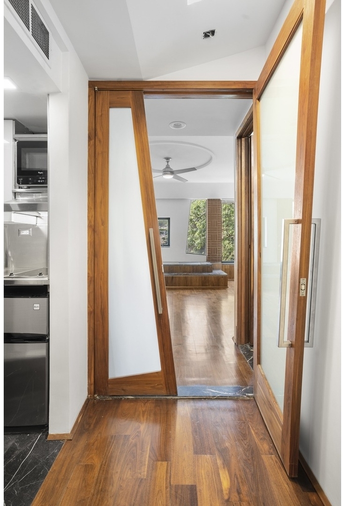 11 E 128th Street - Photo 2