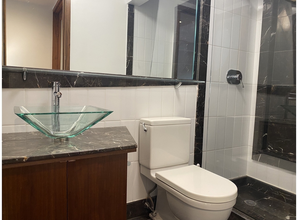 11 E 128th Street - Photo 5