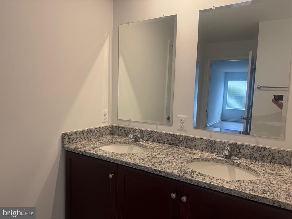 151 Capulet Court - Photo 15
