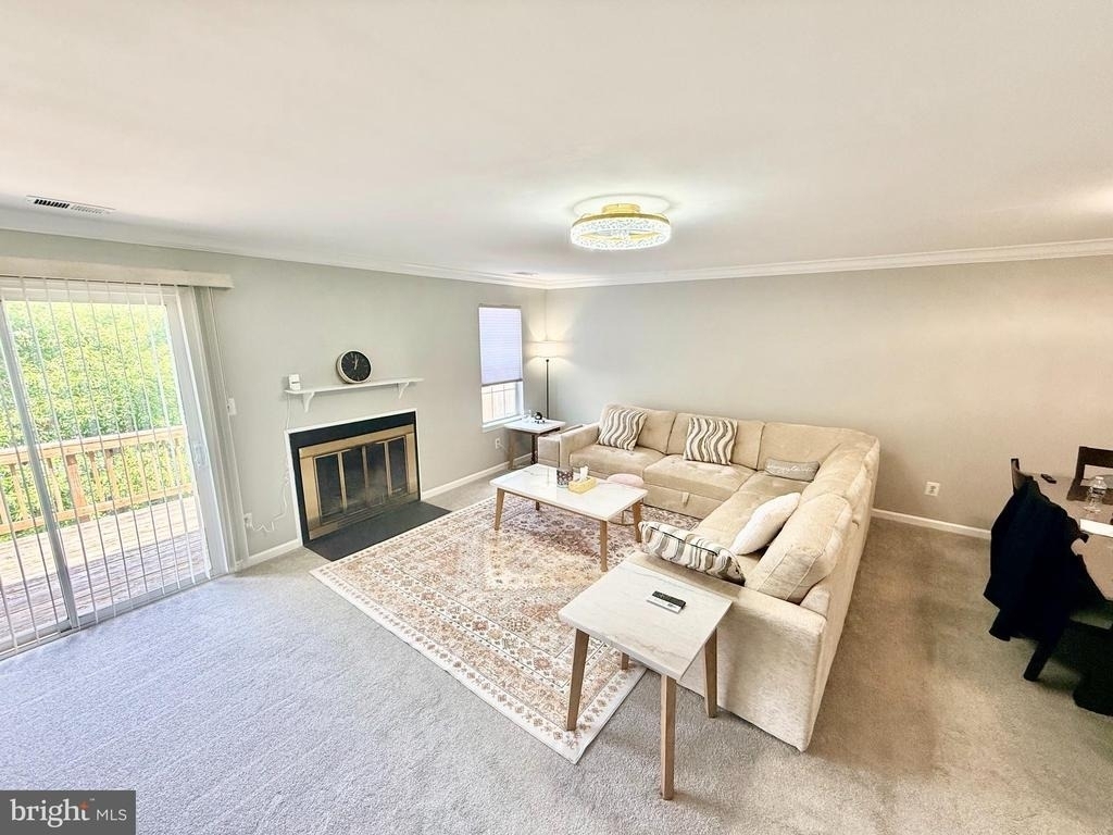 4232 Stockbridge Drive - Photo 4