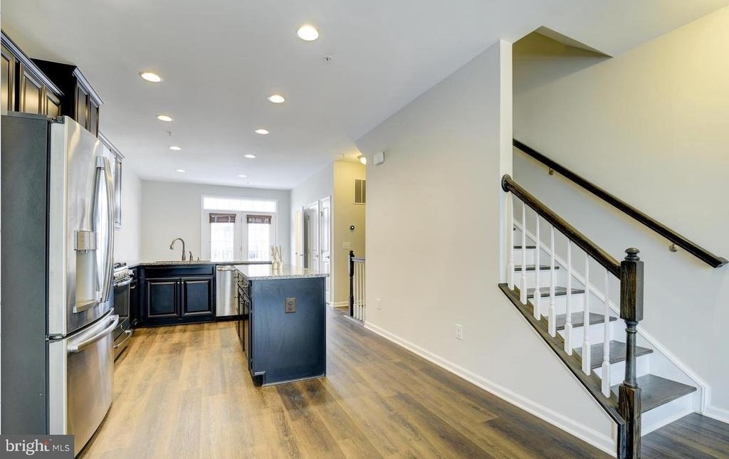 270 High Rail Terrace Se - Photo 4