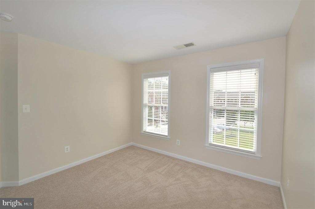 25140 Boomerang Terrace - Photo 36
