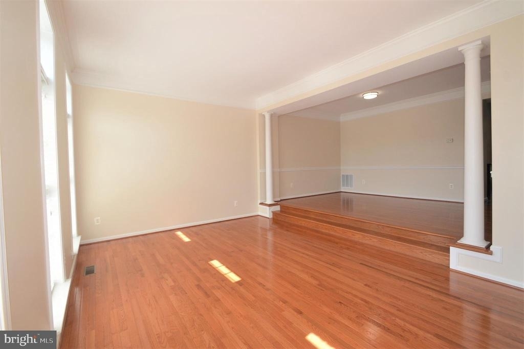 25140 Boomerang Terrace - Photo 2