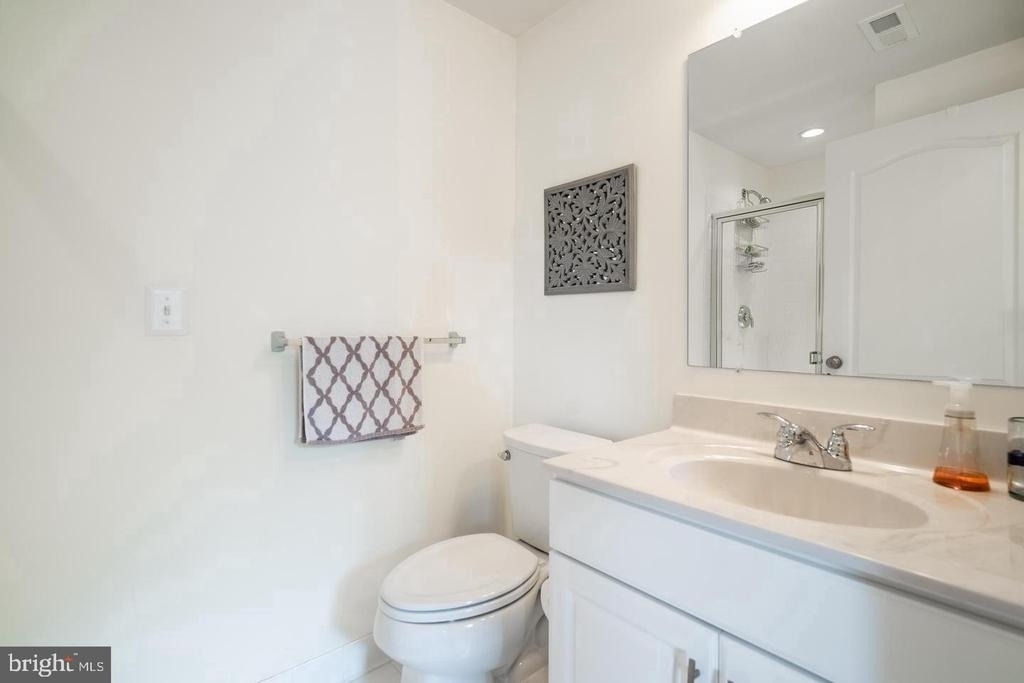 22567 Naugatuck Square - Photo 7