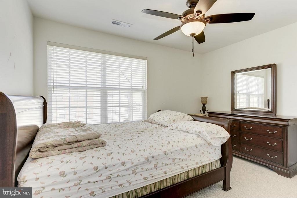 42645 Winter Wind Terrace - Photo 20