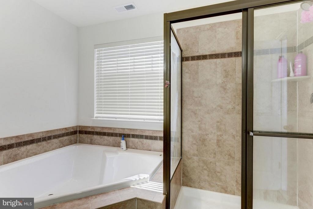 42645 Winter Wind Terrace - Photo 18