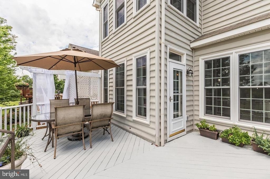 43125 Holtby Square - Photo 30