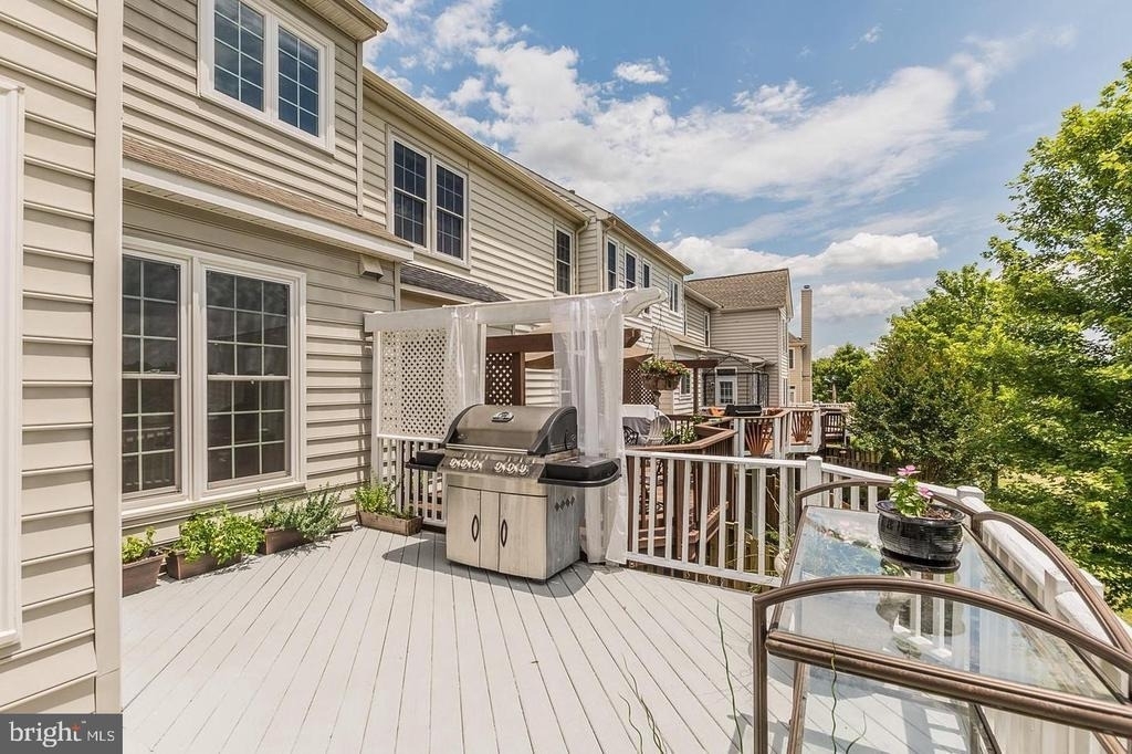 43125 Holtby Square - Photo 29
