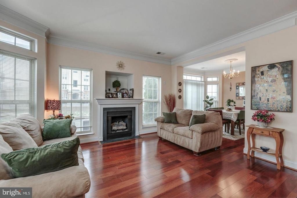 46363 Pryor Square - Photo 1