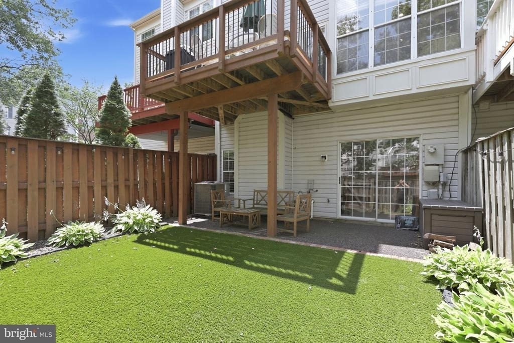 20746 Shoreline Terrace - Photo 31