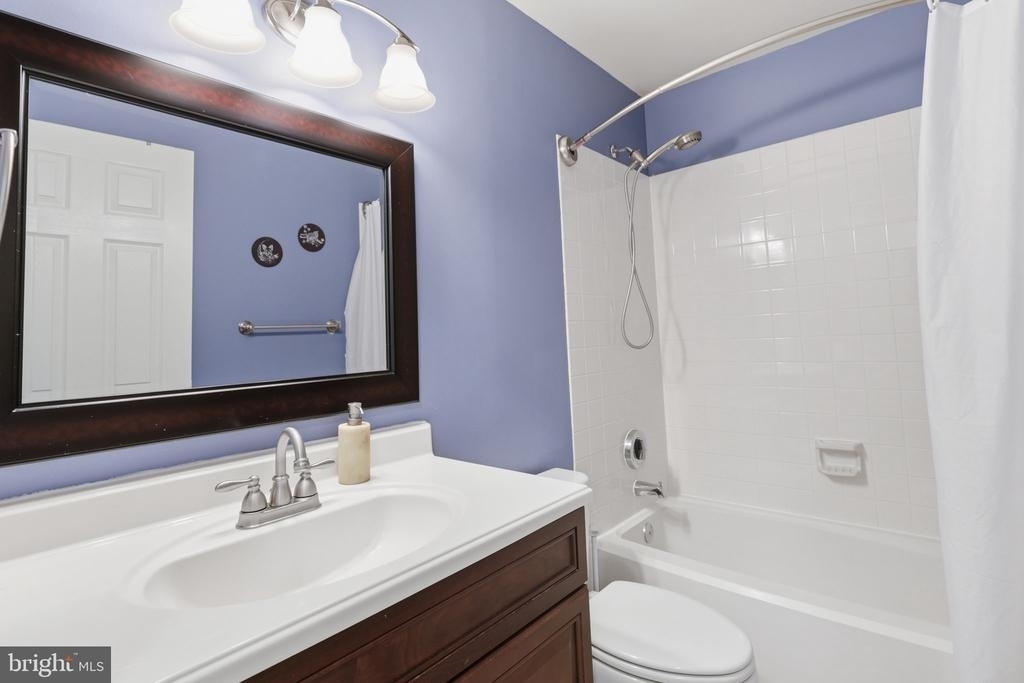 20746 Shoreline Terrace - Photo 18