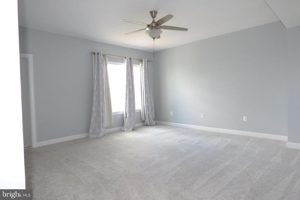 1604 Kinnaird Terrace Ne - Photo 17