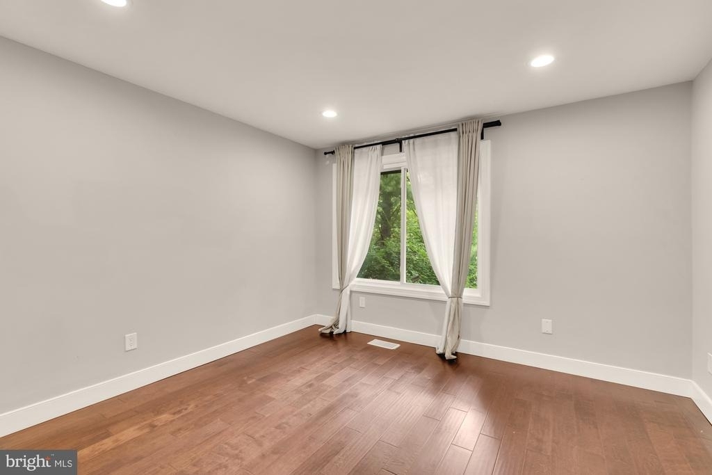 12138 Captiva Court - Photo 17