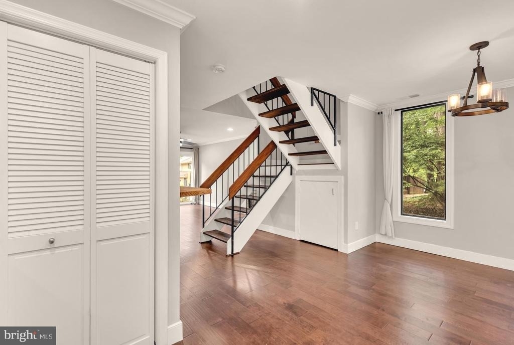 12138 Captiva Court - Photo 5