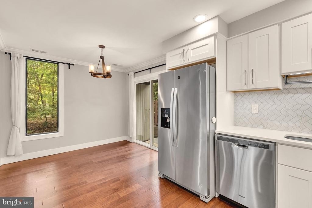12138 Captiva Court - Photo 13
