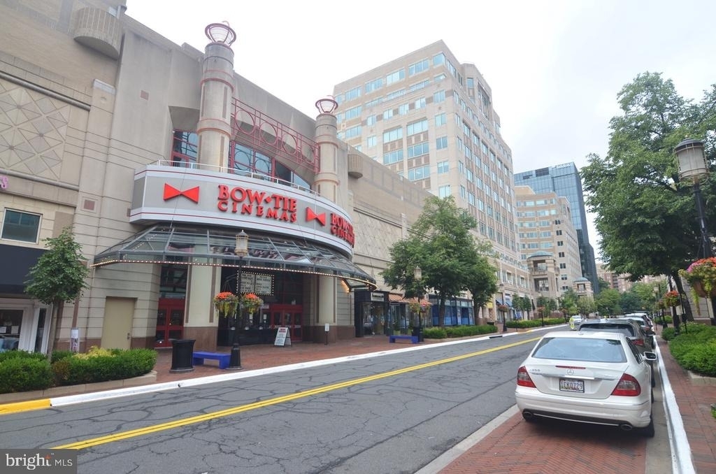 12000 Market Street - Photo 22