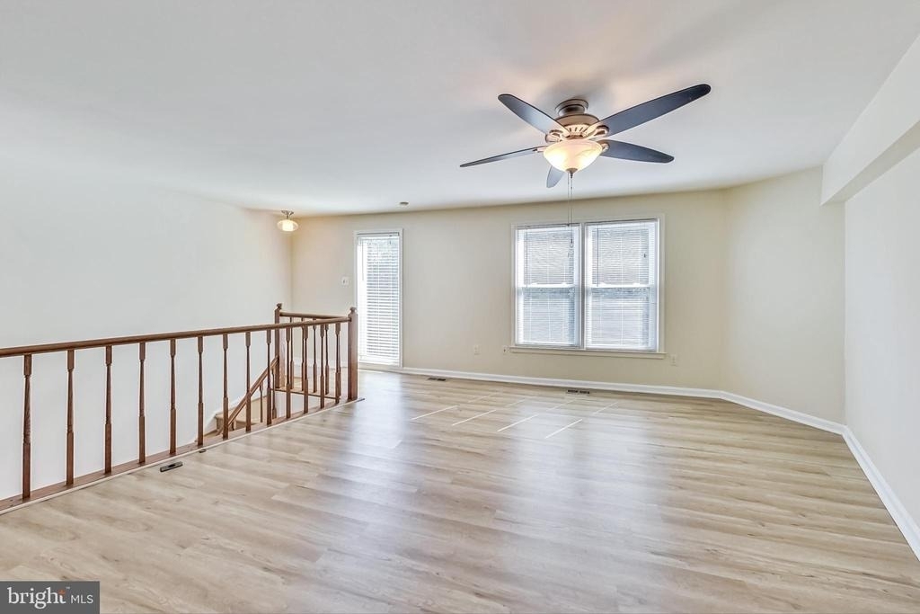 11924 Redtree Way - Photo 13