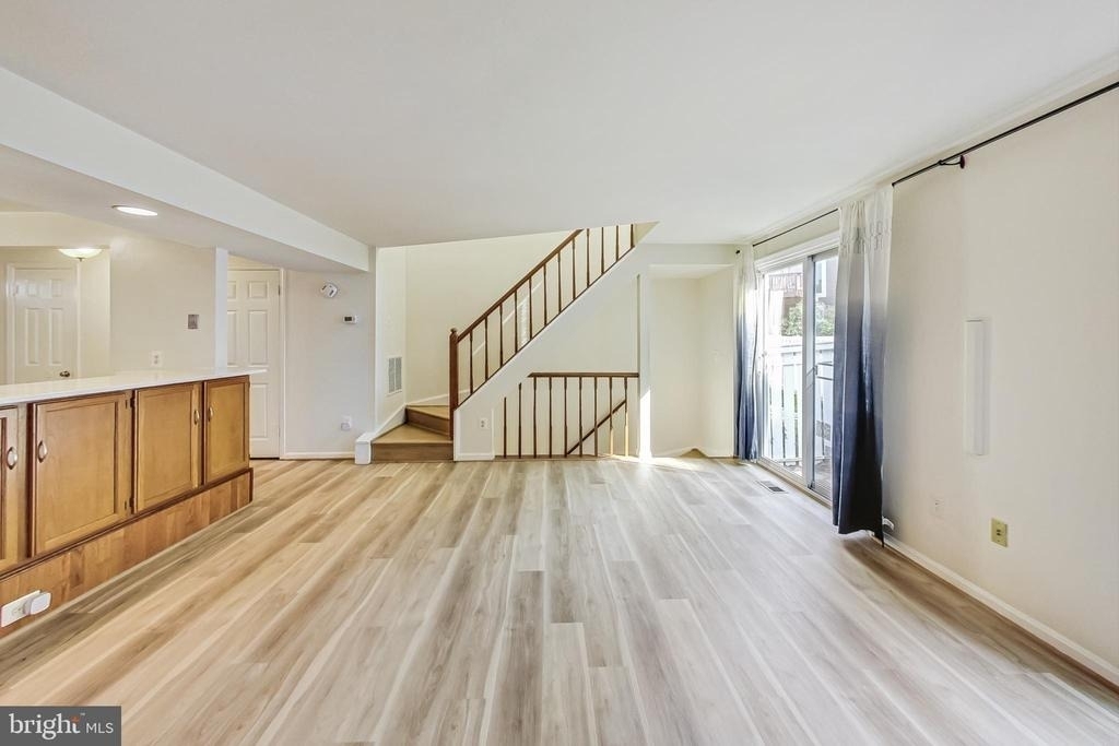 11924 Redtree Way - Photo 6