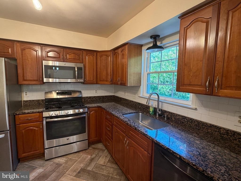 13480 Foxlease Court - Photo 4