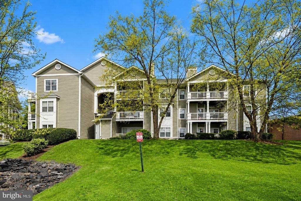 1708 Lake Shore Crest Drive - Photo 24