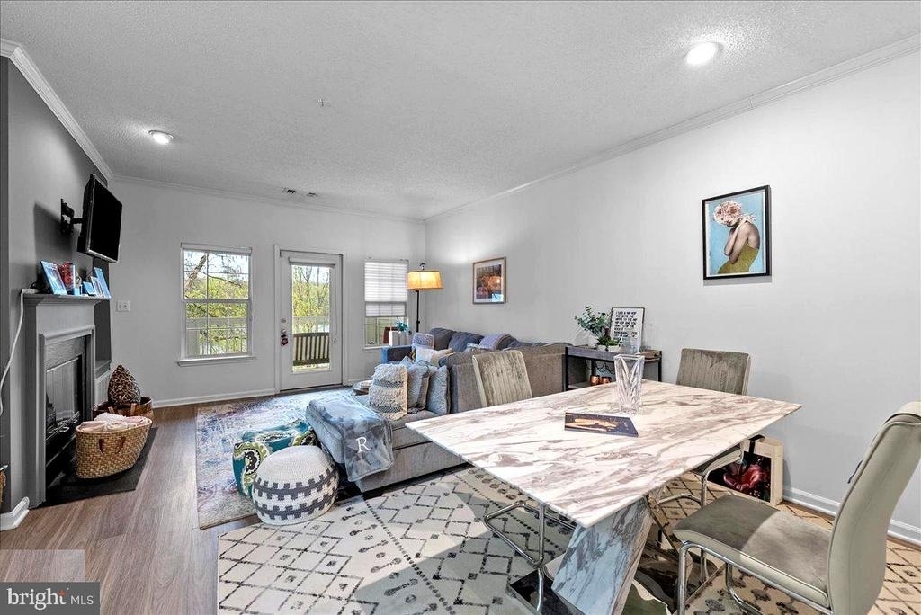 1708 Lake Shore Crest Drive - Photo 4