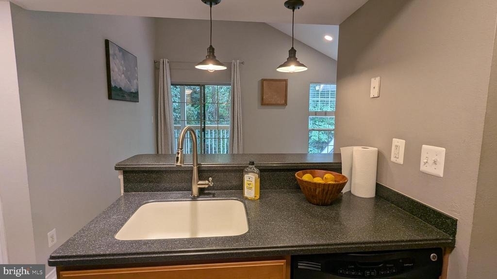 12159 Penderview Terrace - Photo 3