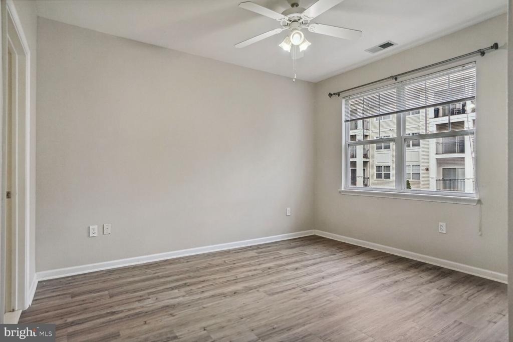 12949 Centre Park Circle - Photo 8