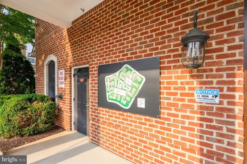 12949 Centre Park Circle - Photo 21
