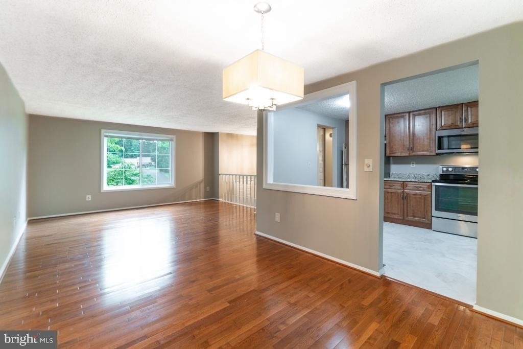 5906 Oak Leather Drive - Photo 7