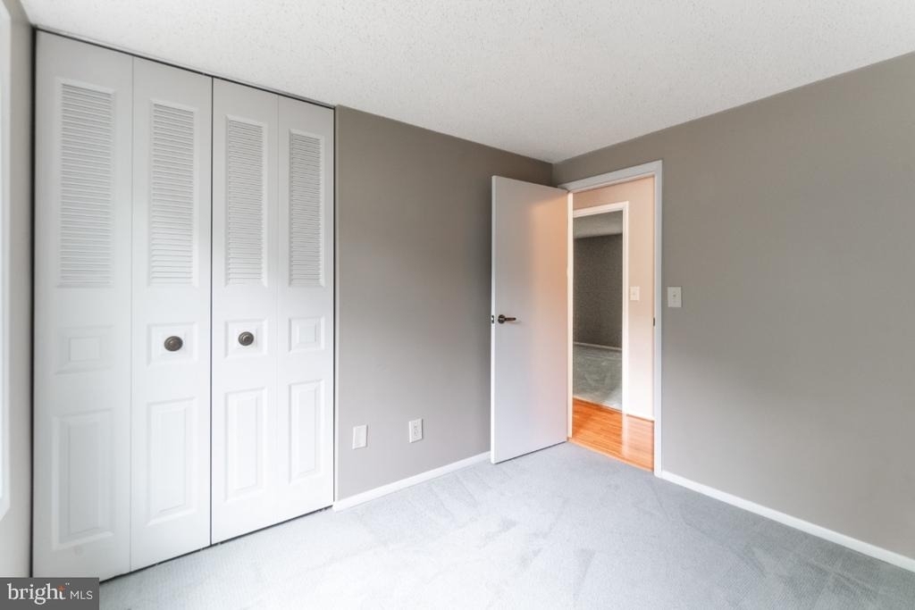 5906 Oak Leather Drive - Photo 20