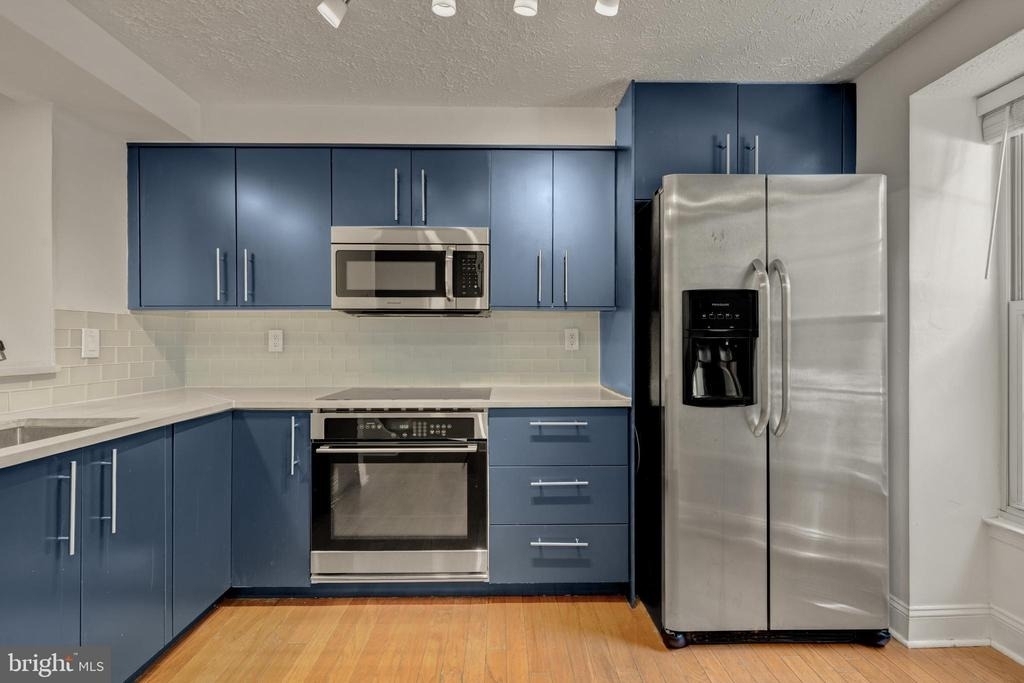 1931 Belmont Ridge Court - Photo 11
