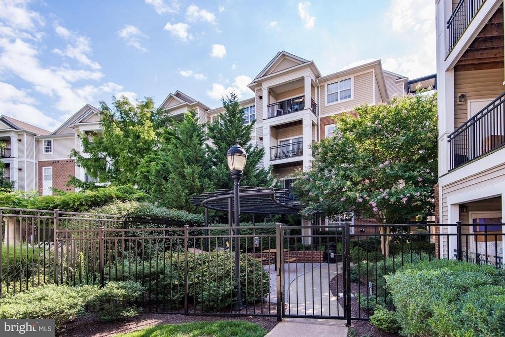 12909 Centre Park Circle - Photo 25