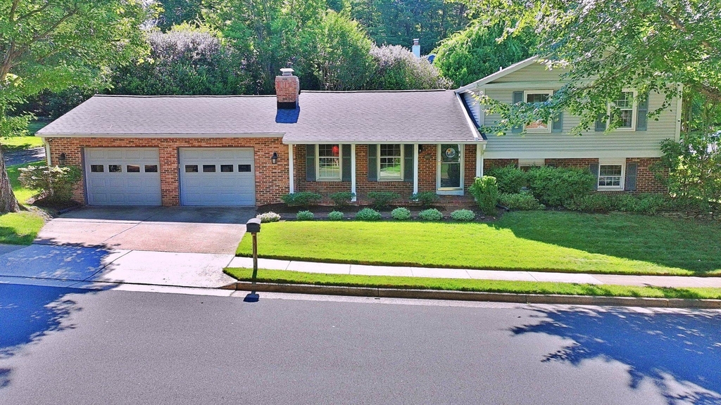 8097 Winding Way Court - Photo 1