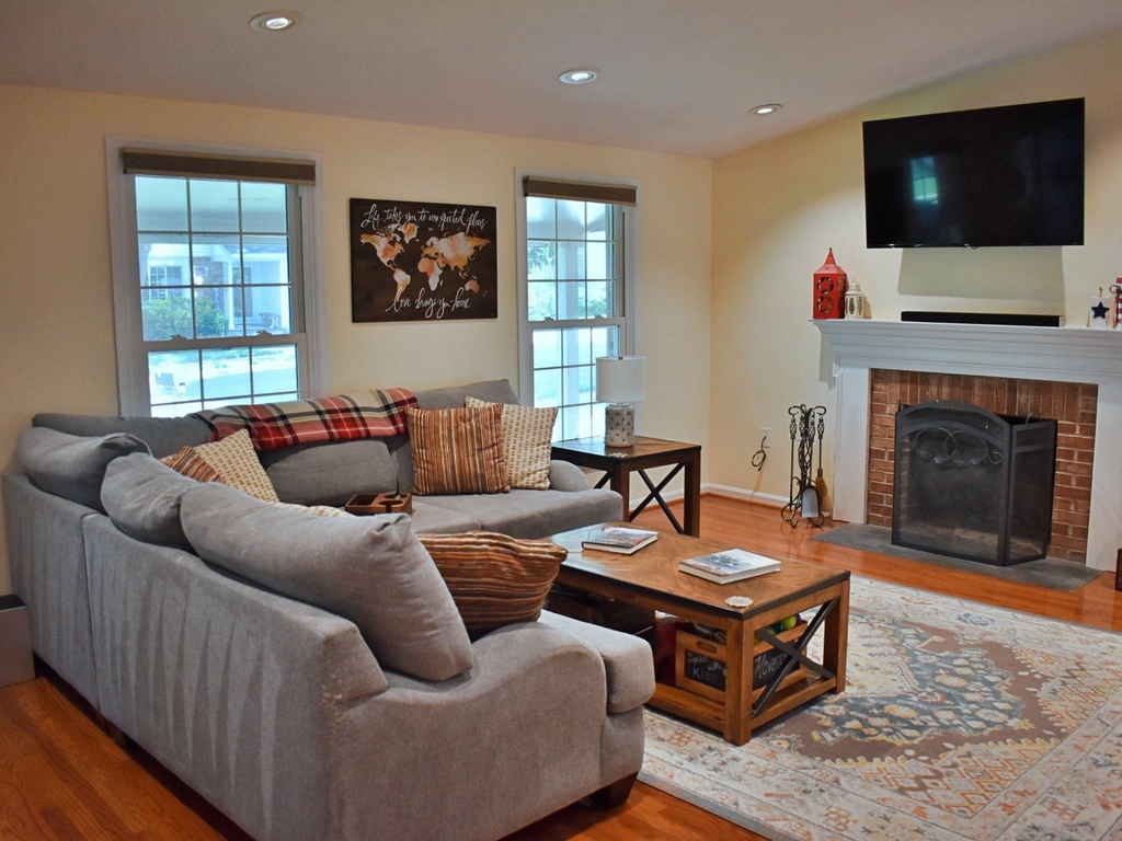 8097 Winding Way Court - Photo 9