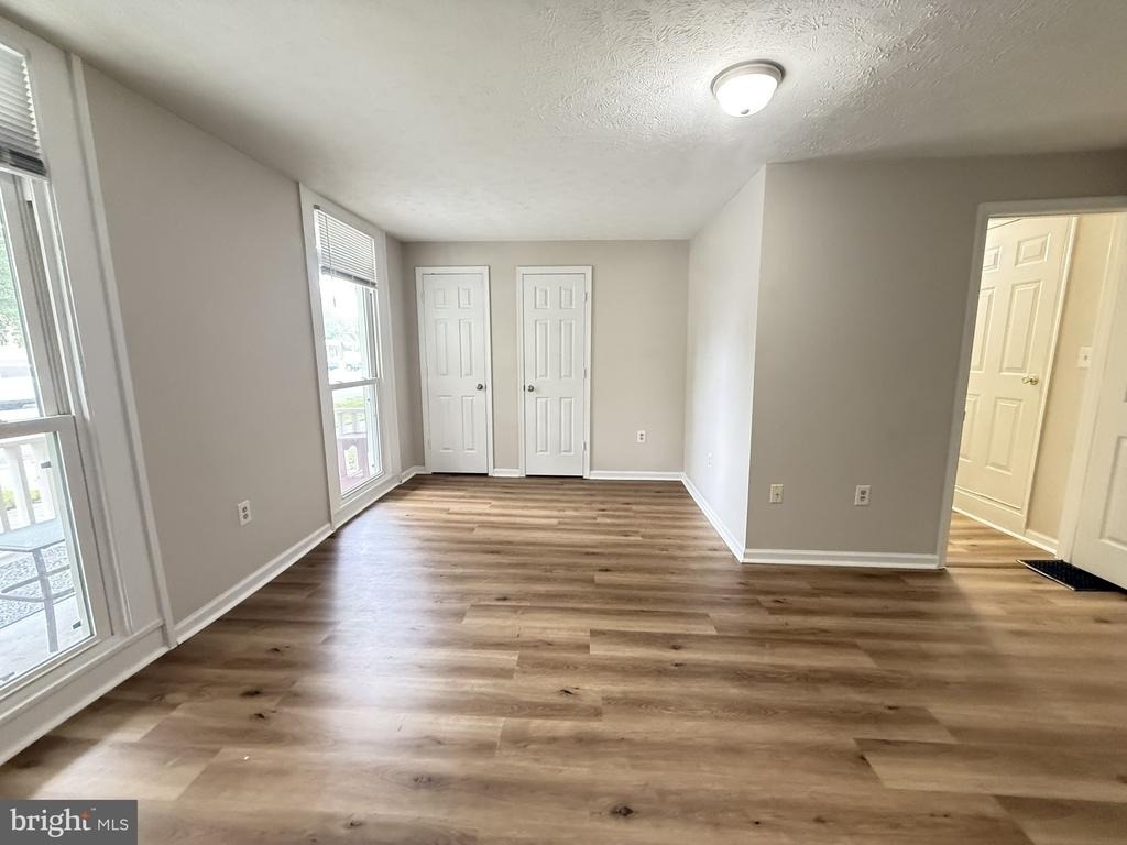 7889 Main Street - Photo 5