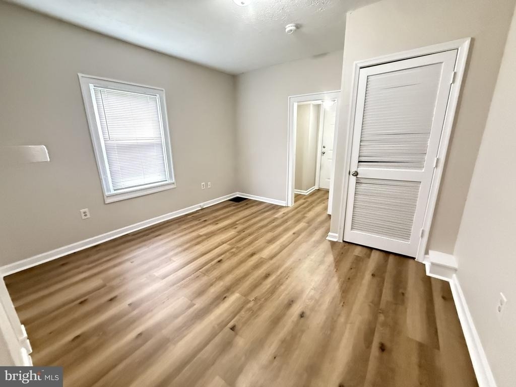 7889 Main Street - Photo 2