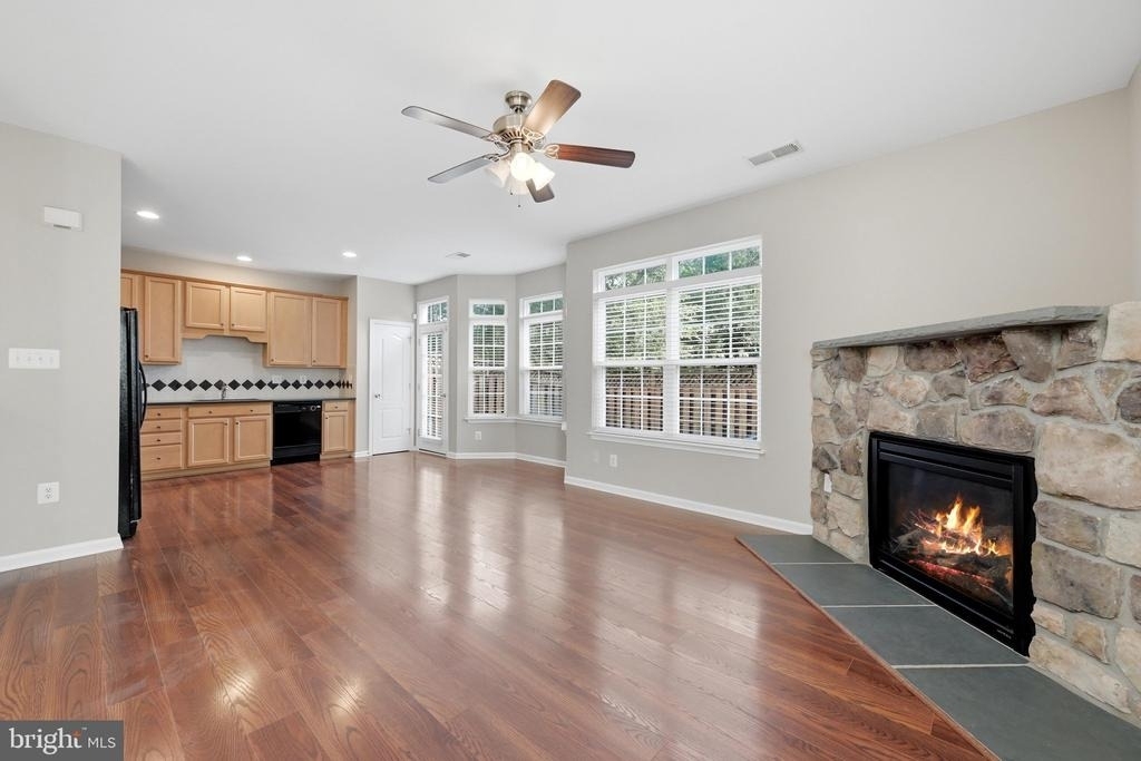 300 Kintyre Lane - Photo 6