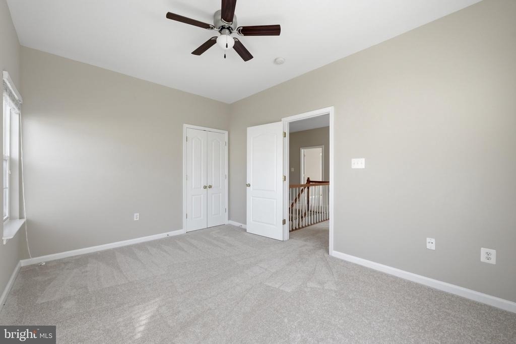 300 Kintyre Lane - Photo 24