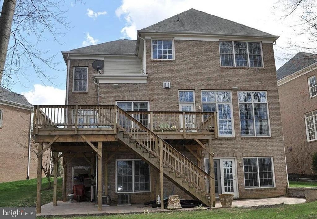 10084 Daniels Run Way - Photo 21