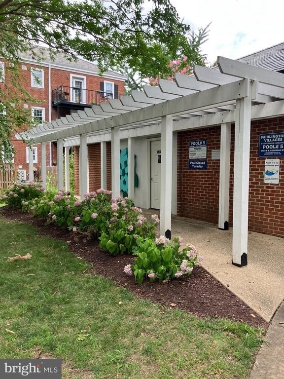 2980 S Columbus Street - Photo 48