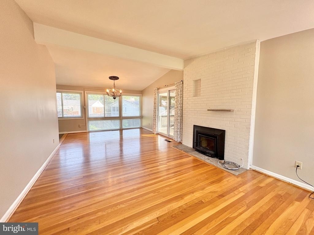 5628 Fillmore Avenue - Photo 10