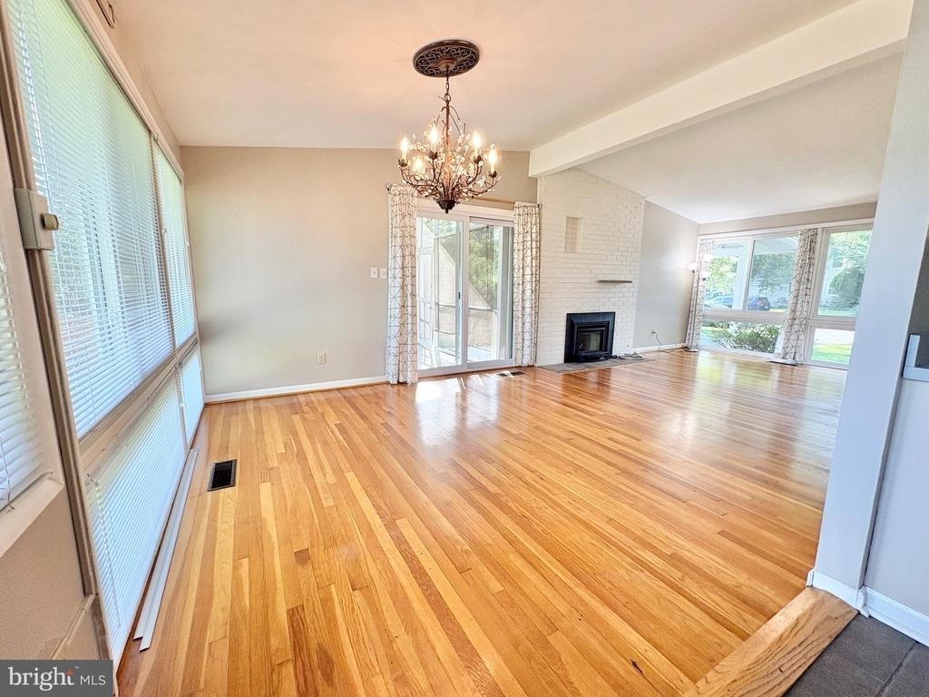 5628 Fillmore Avenue - Photo 11